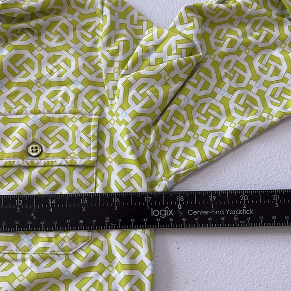 J. McLaughlin Monroe Catalina Cloth Button Up Top Green Geometric Small. B11 - Picture 7 of 7